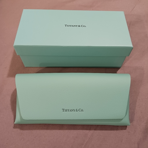 NEW! TIFFANY AND CO EYEGLASS CASE & BOX - Picture 1 of 13